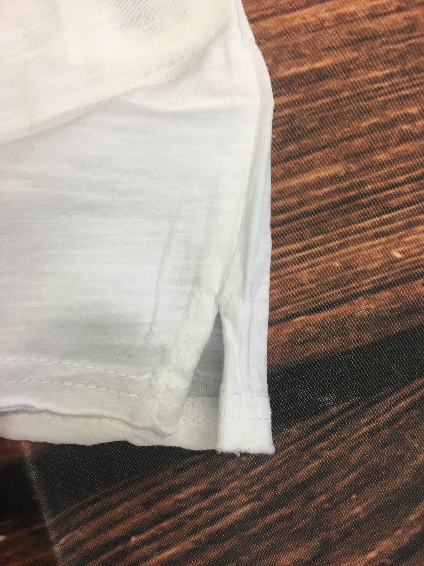 T-shirt bianca collo serafino Gianni Lupo