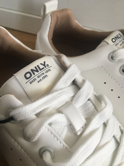 SNEAKER SHILO WHITE ONLY